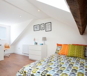 Photo 8- click for photo gallery